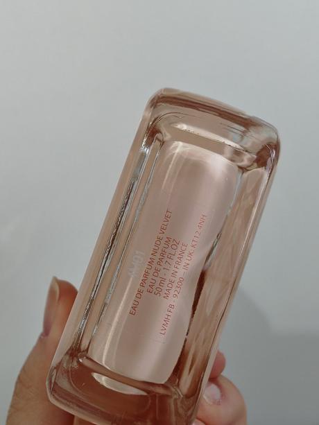 Parfum 50 ml - givenchy irresistible nude velvet, 