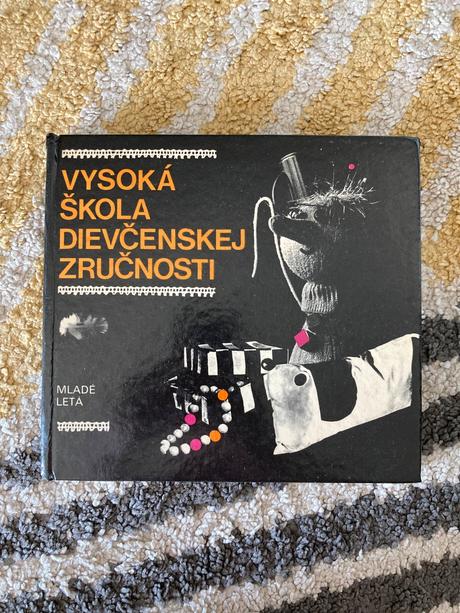 Vysoká škola dievčenskej zručnosti (1976),