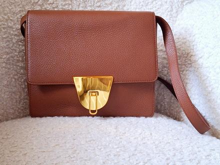 Kabelka coccinelle, coccinelle