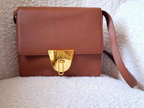 Kabelka coccinelle, coccinelle