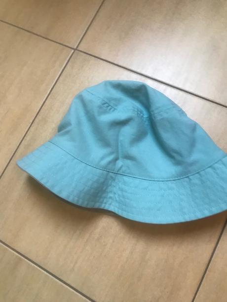 Obojstranný klobúk, tchibo