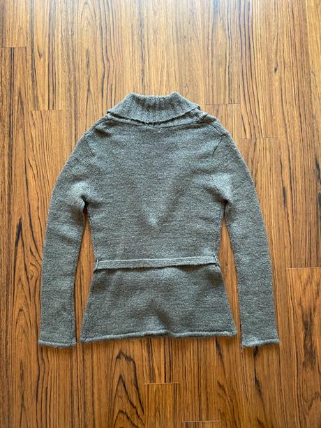 Sveter hnedý , m, kenvelo,m