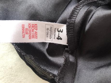 Príležitostne saty 98/104, 98