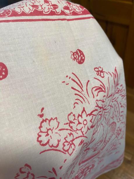 Retro - červeno-biela dečka,