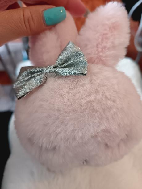 Klapky na ušká pre dievčatko,