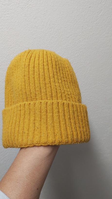 Čiapka zimná horčicovej/okreovej farby zn. house, house