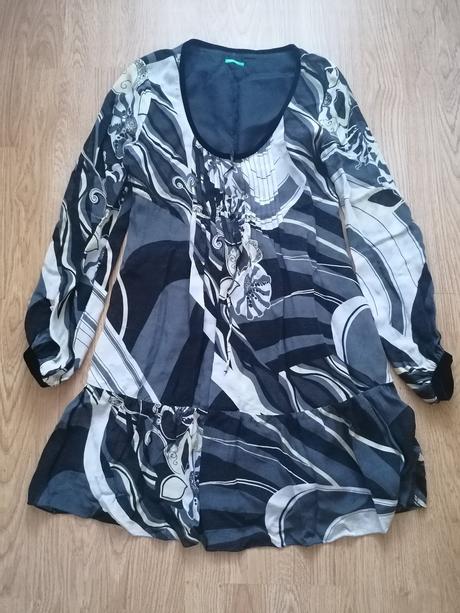 Čierno-biele šaty, benetton,s