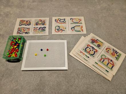 Mozaiková napichovacia skladačka, 