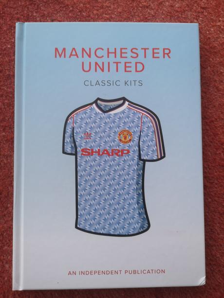 Kniha manchester united história futbalové dresy, 