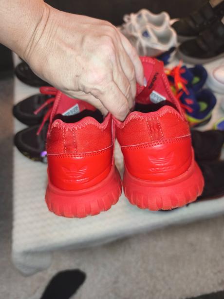 Červené adidas tenisky č.38- 24,5cm, adidas,38