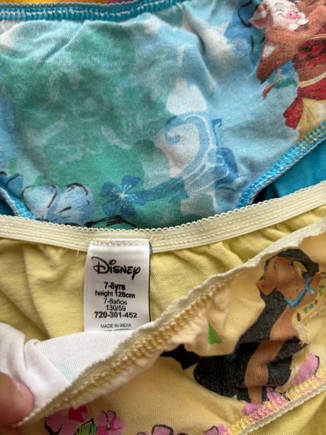 Nohavičky next, in extenso,128