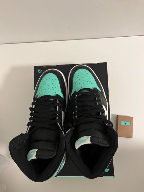 Air jordan 1 retro high og (green glow), air jordan,44