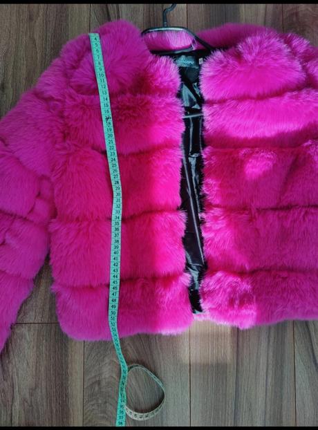 Ružový umelý kožuch, s
