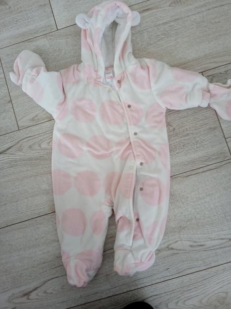 Balík oblečenia, 50–62