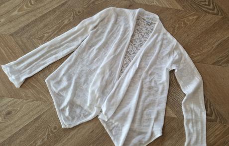 Sveter a čipkou, lindex,140