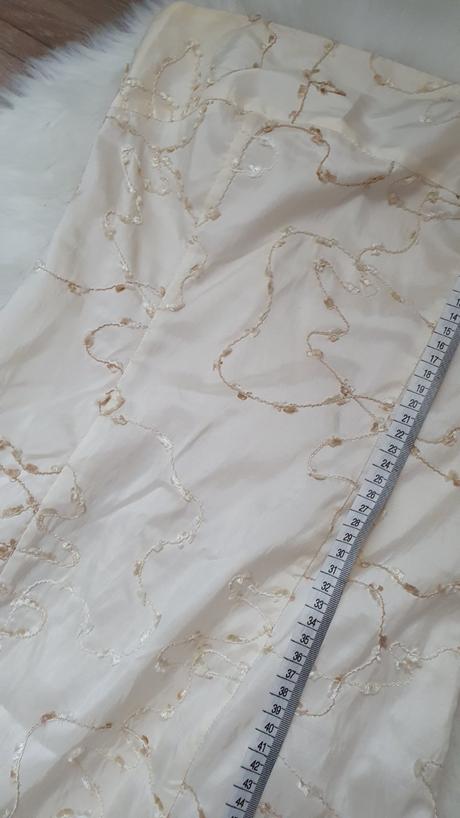 Spoločenské saty, m