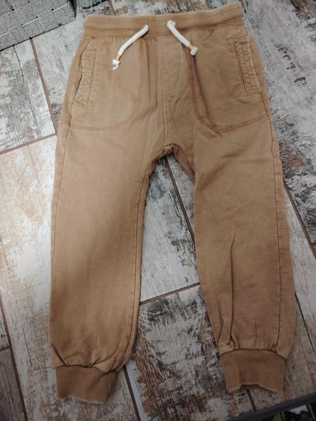 Tepláky, reserved,104