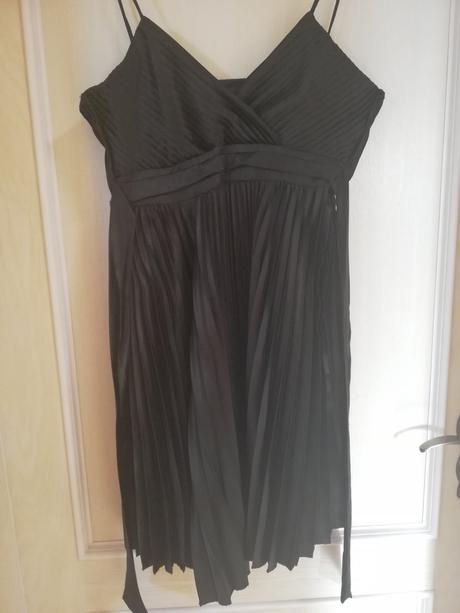 Šaty nové, esoline,m