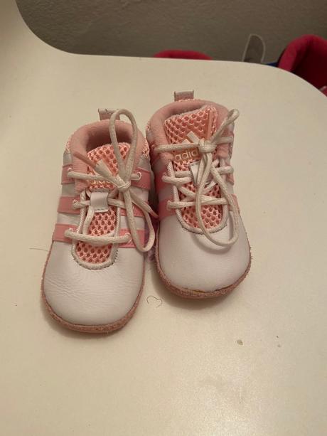 Capačky adidas, adidas,19