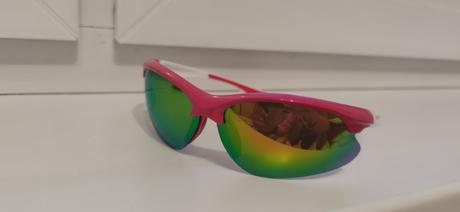 Športové slnečné okuliare, 