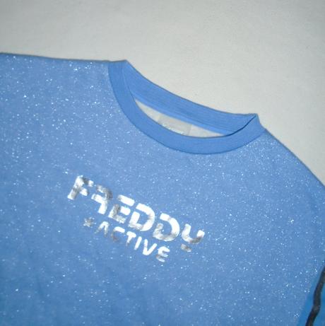 Dlhá mikina na 10 rokov, 140