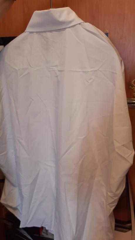 Predám bielu dámsku blúzku., l