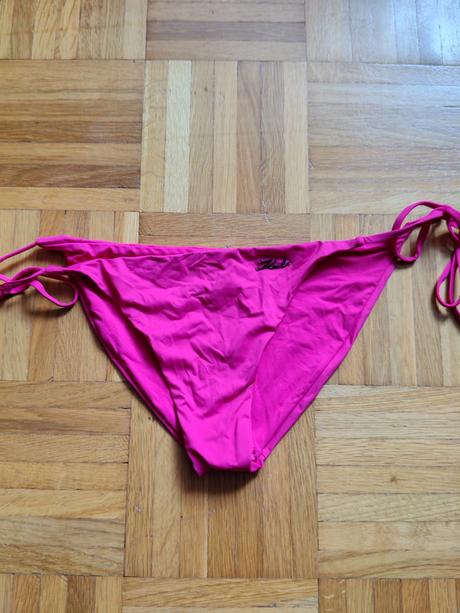 Karl lagerfeld originál krásne bikiny, l