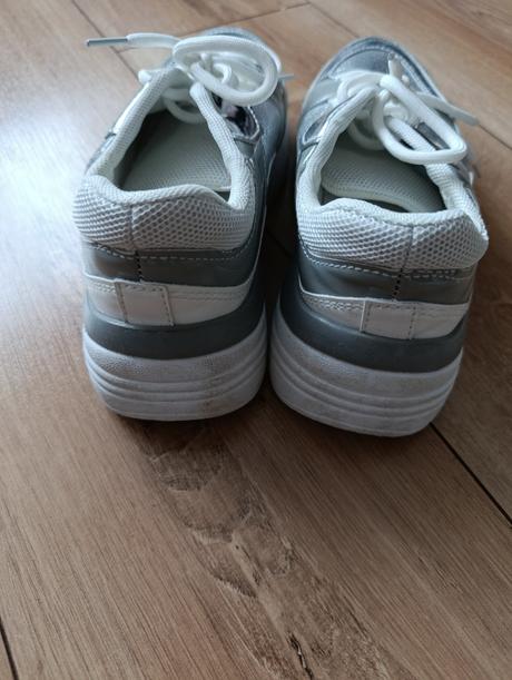 Tenisky,top stav, 38