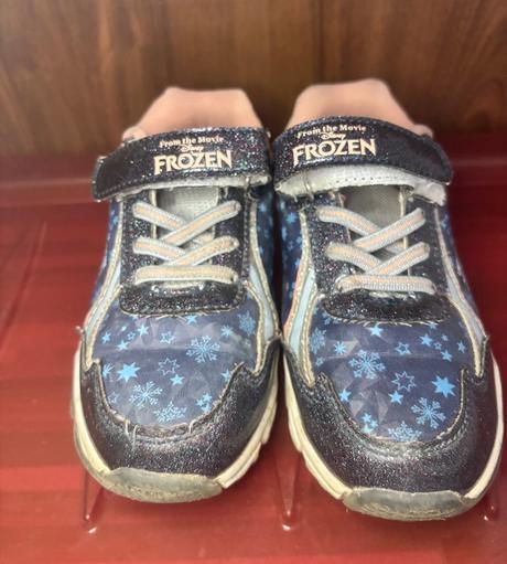 Tenisky frozen, 28