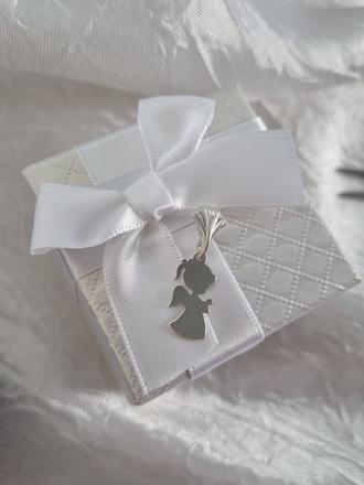 Strieborný prívesok anjelik,