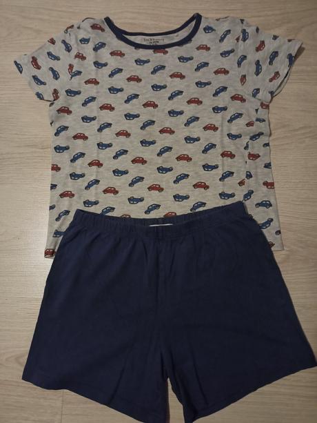 Pyžamko v. 134 / 140, sinsay,134