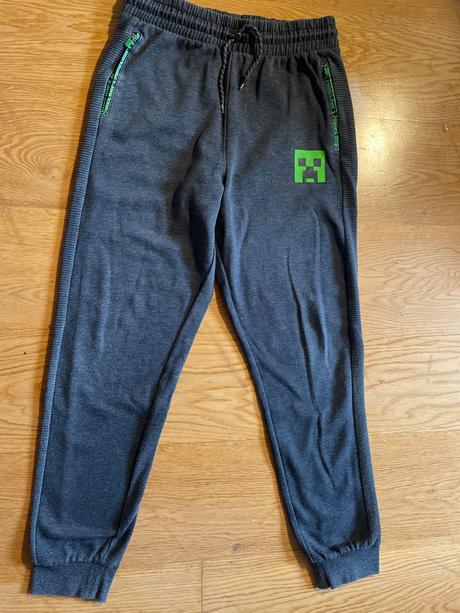 Tepláky minecraft, 164