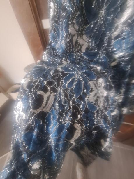 Prilezitostne saty, 42