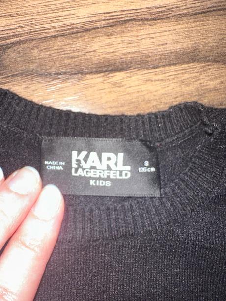 Dievčenský svetrík, 128