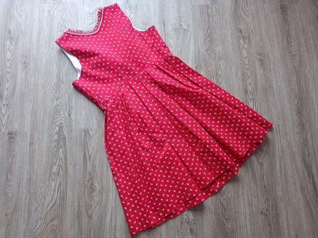 Bavorský kroj dirndl velk.42,