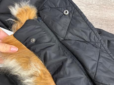 Moncler damska paperová vetrovka s kožušinou, s