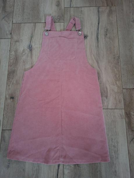 Mencestrova satova sukna, 146