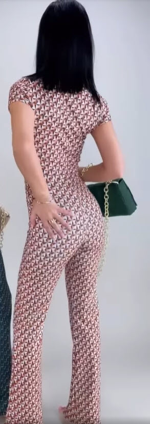 Krásny vzorovaný komplet imoda, l