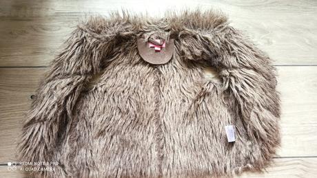 Kožušinová vesta 68-80, minoti,74