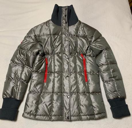 Tmavostrieborná prešívaná vetrovka zn. uncs, l / m