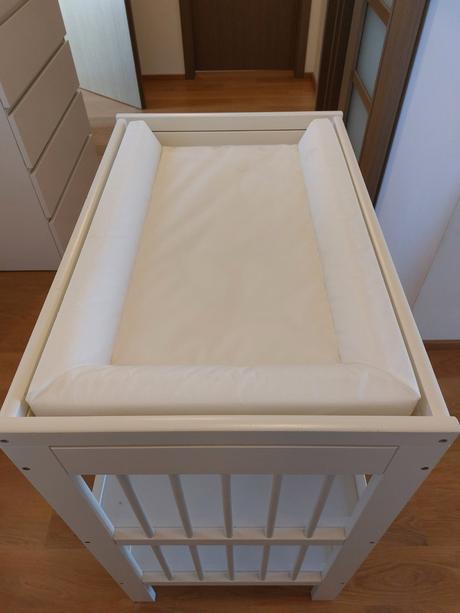 Prebaľovací pult ikea, 