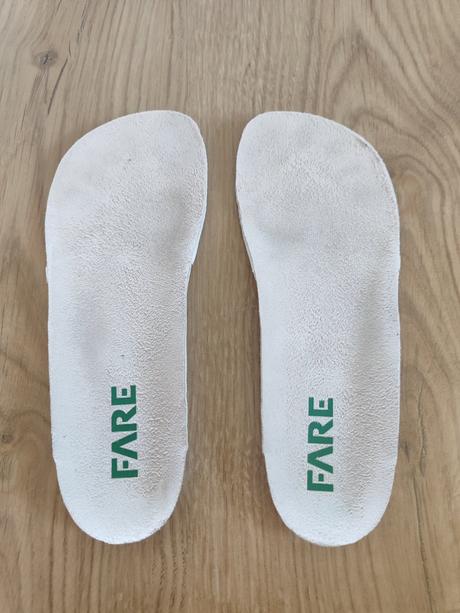 Fare sandálky, fare,32