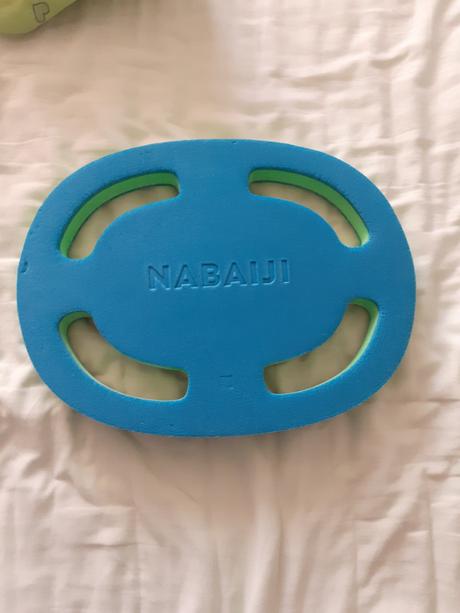 Pomôcka na plávanie, 