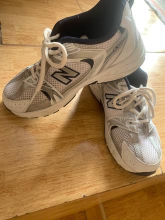 Botasky, new balance,35
