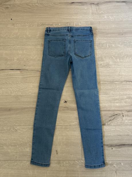 Elastické rifle, sinsay,38