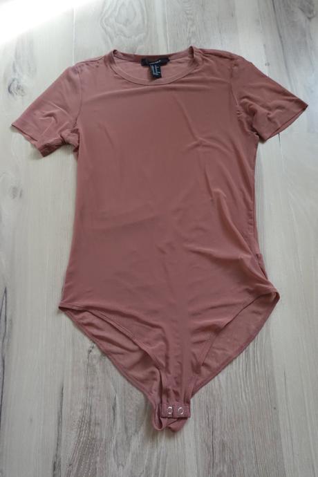 Jemné mäkkučké body forever21, xs