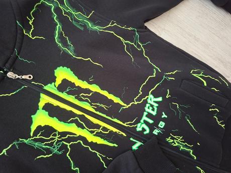 Hrubšia mikina s pestrým nápisom č.158/164, 158