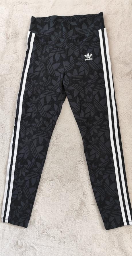 Legíny, adidas,146