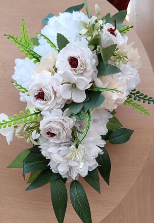 Ikebana na hrob,