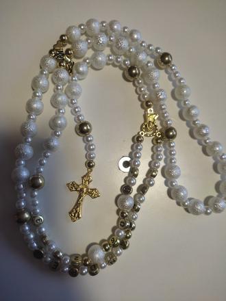 Ruženec s menom a dátumom e189,